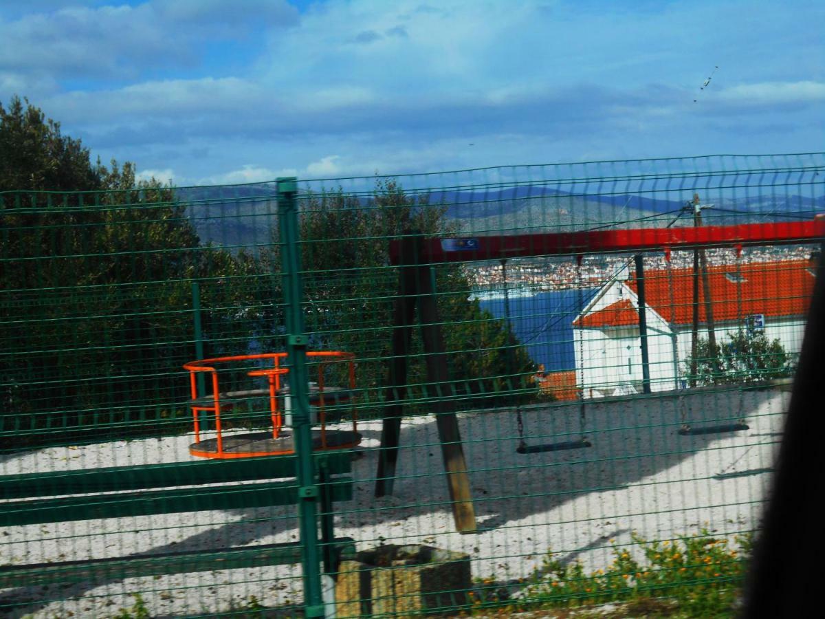Apartman Mirjana With Terrace And Free Parking Donji Okrug  Eksteriør bilde